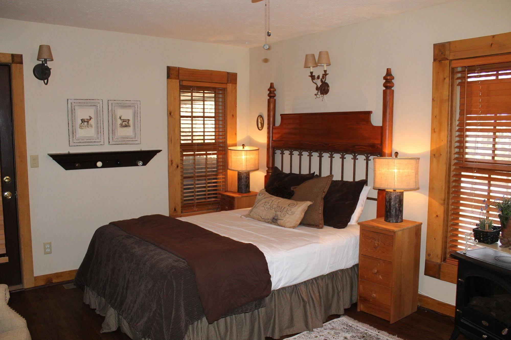 Bear Creek Lodge Cabin Resort Reeds Spring Εξωτερικό φωτογραφία