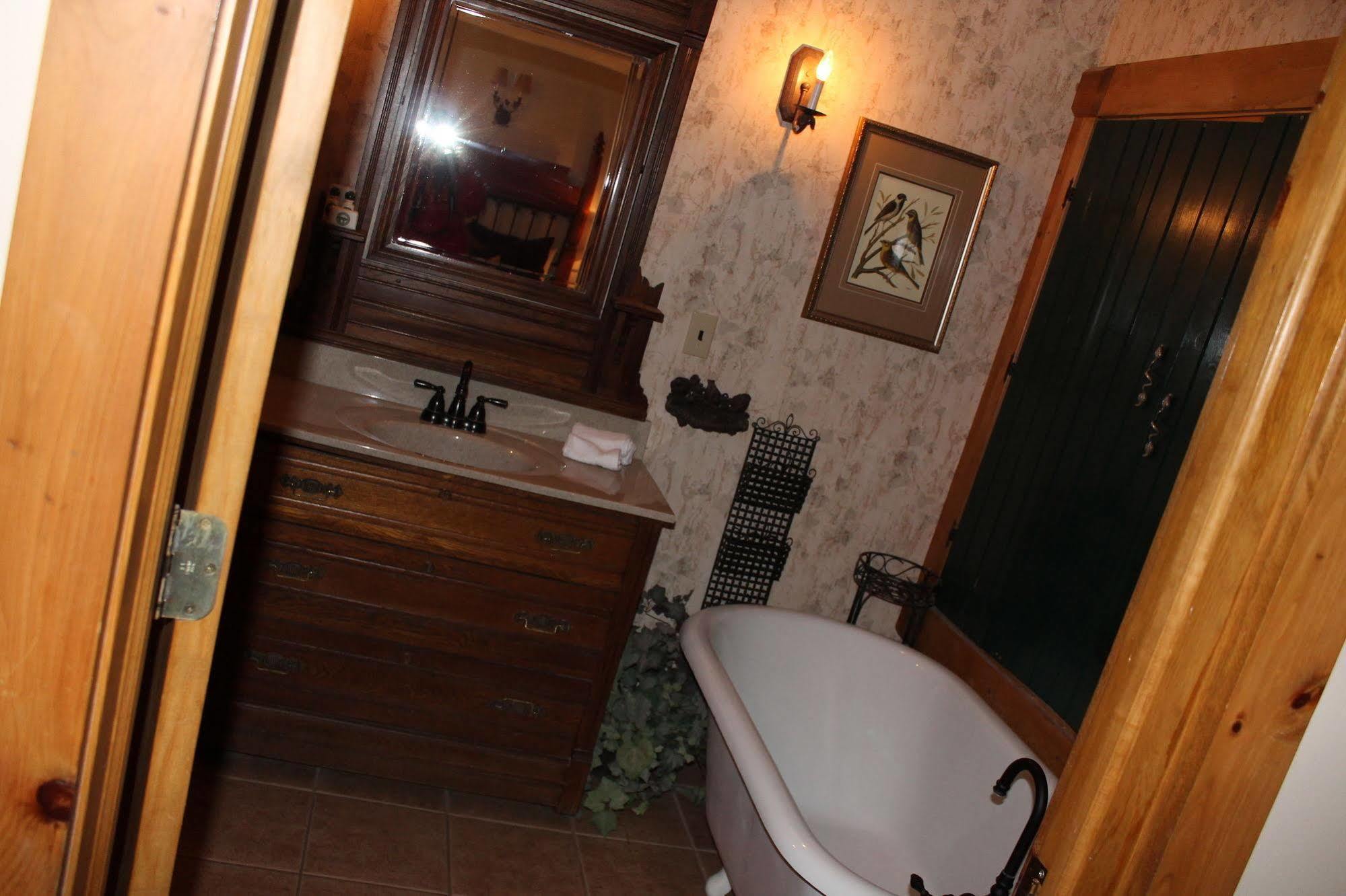 Bear Creek Lodge Cabin Resort Reeds Spring Εξωτερικό φωτογραφία