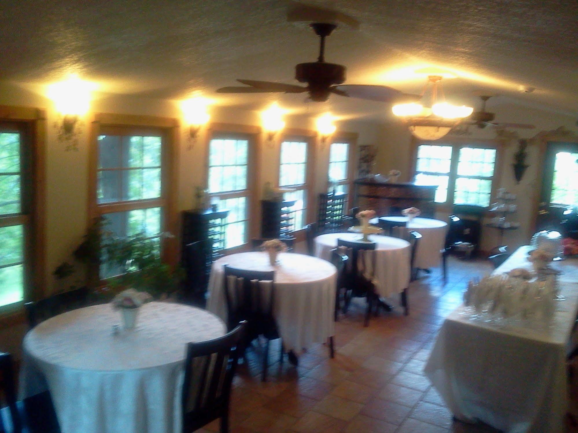 Bear Creek Lodge Cabin Resort Reeds Spring Εξωτερικό φωτογραφία