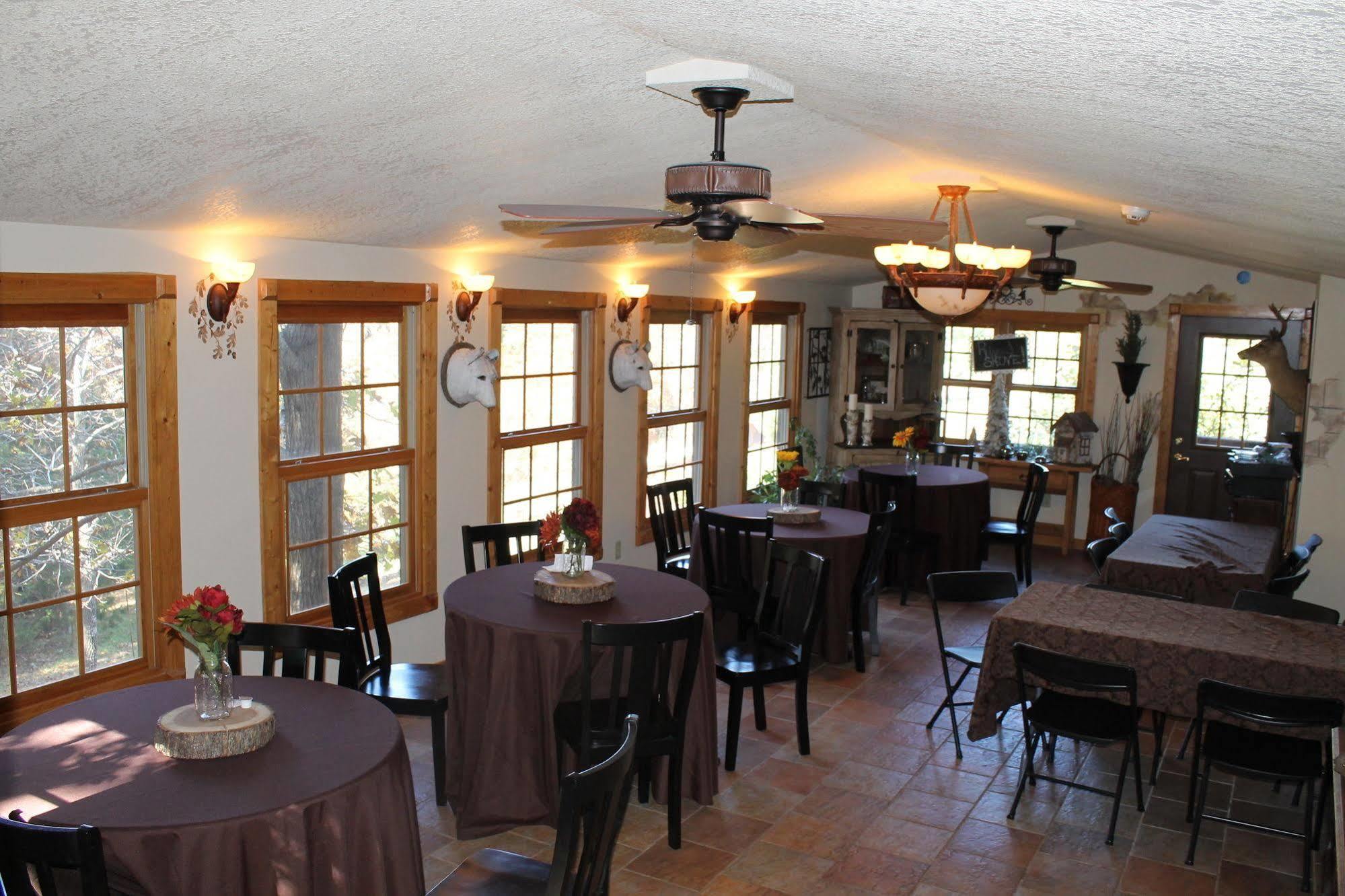 Bear Creek Lodge Cabin Resort Reeds Spring Εξωτερικό φωτογραφία